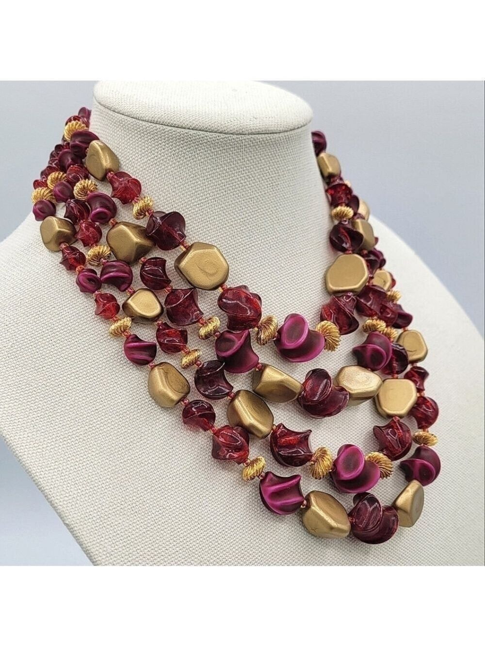 Vintage Necklace Burgundy & Gold #1858